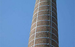 多家企業(yè)一個(gè)污水廠，多臺(tái)機(jī)組一根煙囪，試問許可證怎么發(fā)