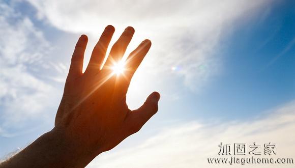 酷暑下，建筑加固工人的高溫津貼仍難獲得