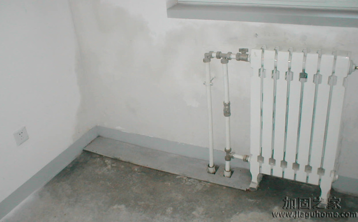 屋外在下雨家里也在“下雨”，論防水補(bǔ)漏的重要性