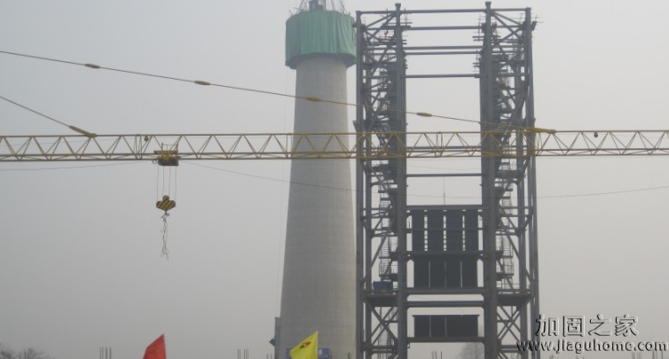 適時對橋梁進行加固可避免重大事故發(fā)生。