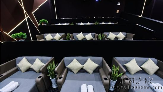 普通影院改造，杭州電影院首推床廳。