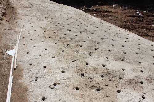 1521249846709684.jpg 脹藥鉆孔展示圖.jpg