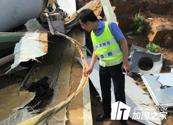 臺風天氣加強加固施工現(xiàn)場工地保護