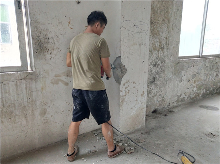 1534473318230358.jpg IMG_20180815_155629.jpg