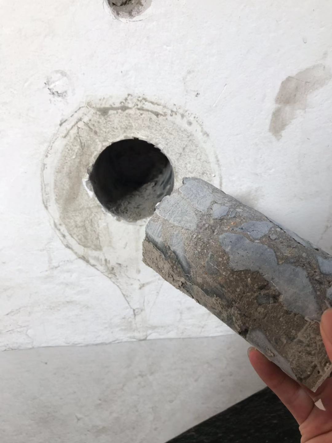 1540734961773594.jpg 331830096455802406.jpg