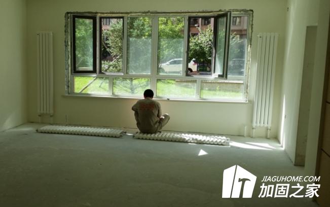 在房屋裝修的時(shí)候，能在承重墻上打孔嗎?