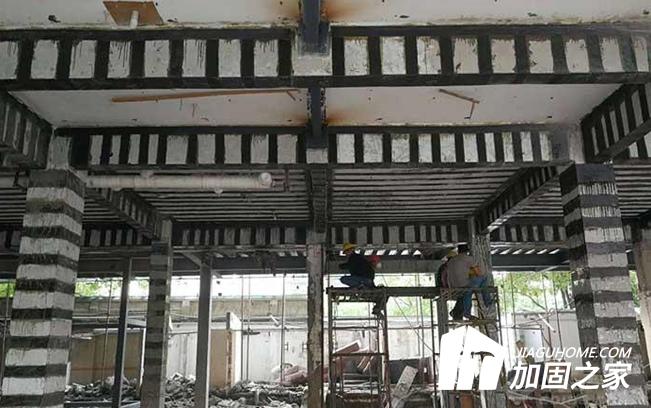 建筑加固改造需要采取措施來(lái)保證施工的安全