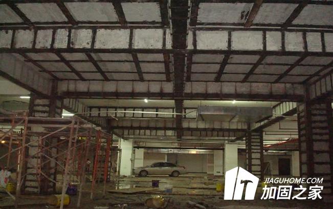 粘鋼膠對(duì)粘鋼加固來(lái)說(shuō)至關(guān)重要