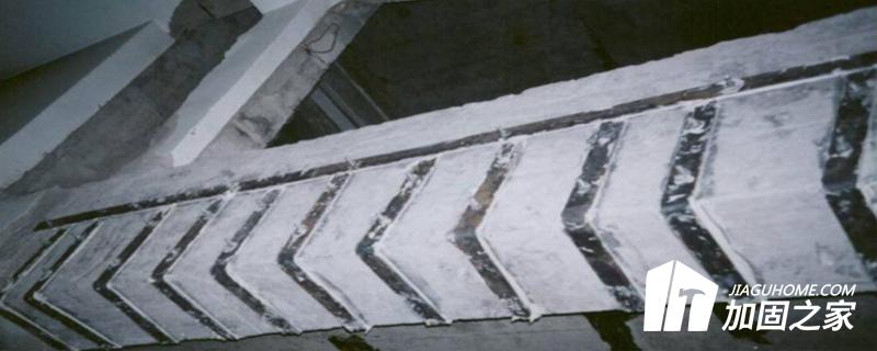 粘鋼加固配膠，涂膠