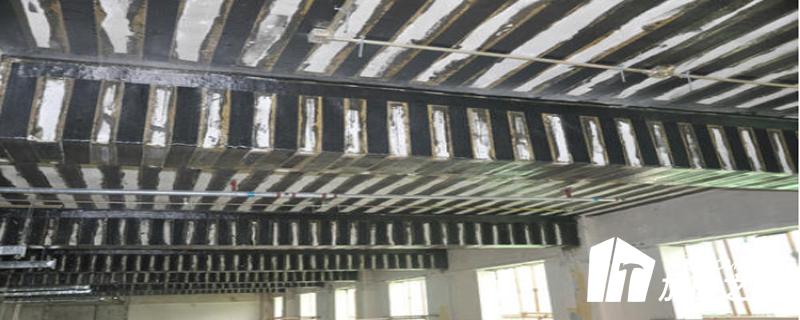 梁粘貼纖維復(fù)合材加固技術(shù)的缺點