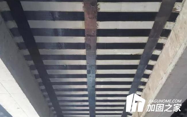 碳纖維板加固和碳布加固相比，有哪些優(yōu)勢?