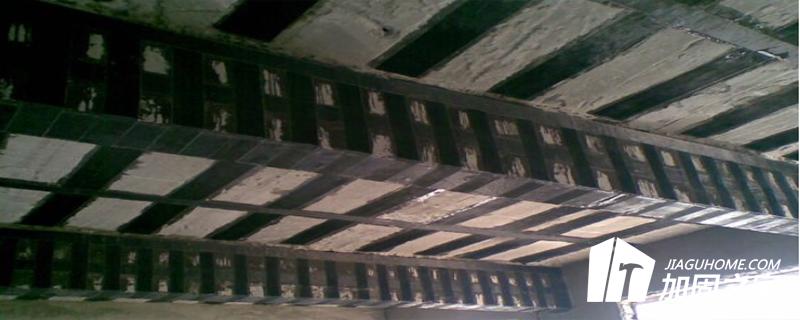 房屋大梁外包鋼加固法