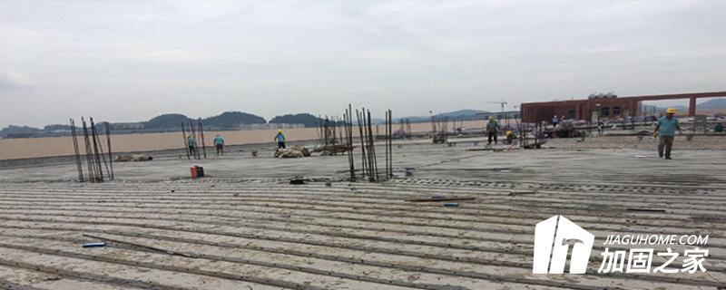 女兒墻怎么加固