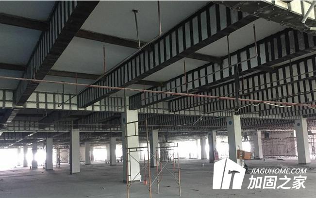 在廠房抗震加固設(shè)計中，如何計算承載力?