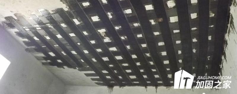 除抗壓強度外，粘碳纖維膠還應具備哪些特性?