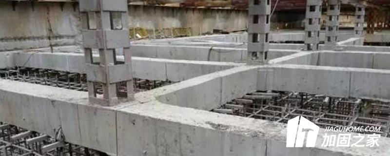 錨栓間隔的操縱