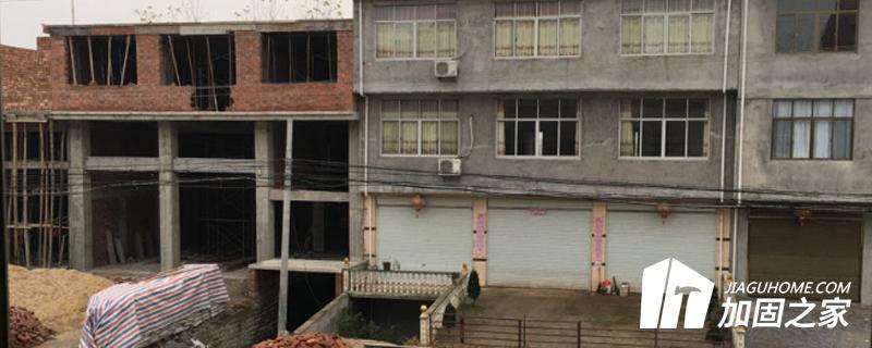 新建房屋出現(xiàn)傾斜情況