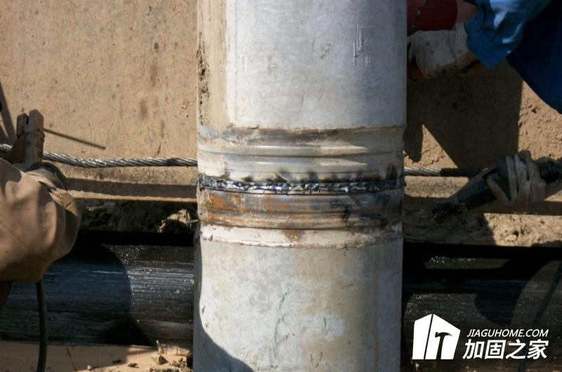 承載力不足的靜壓管樁加固