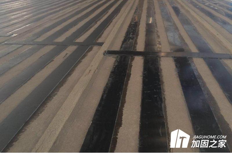 用碳纖維修補房屋裂縫有以下優(yōu)點