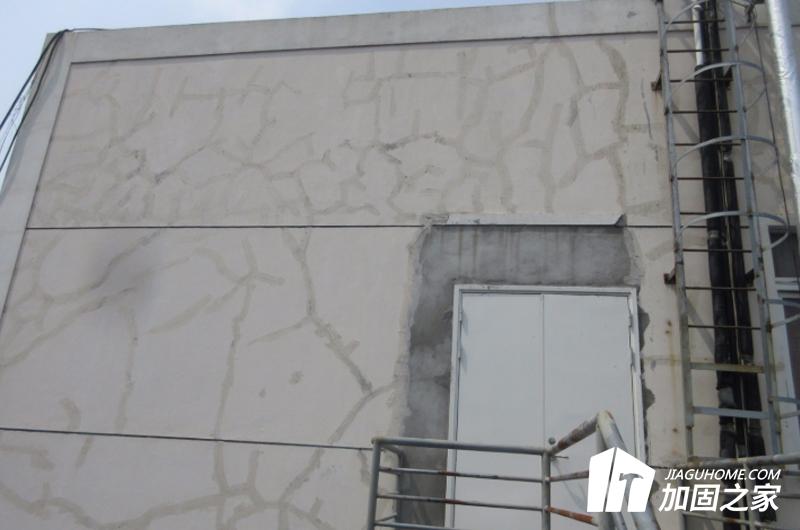 出現(xiàn)下列情形需進行房屋安全鑒定