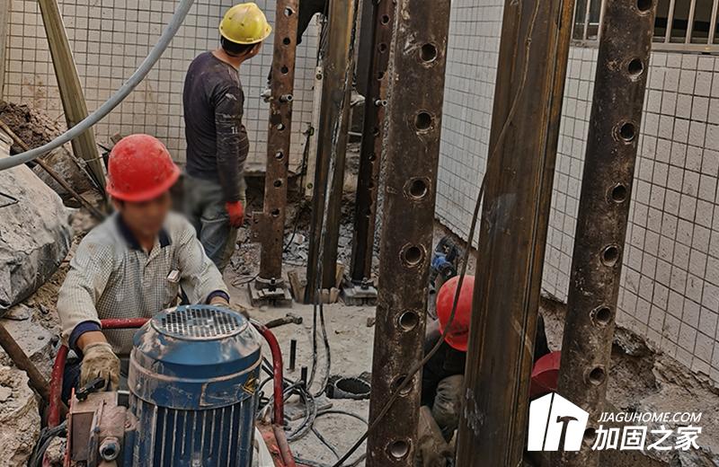 錨桿靜壓樁加固法的優(yōu)勢體現(xiàn)在哪些方面？