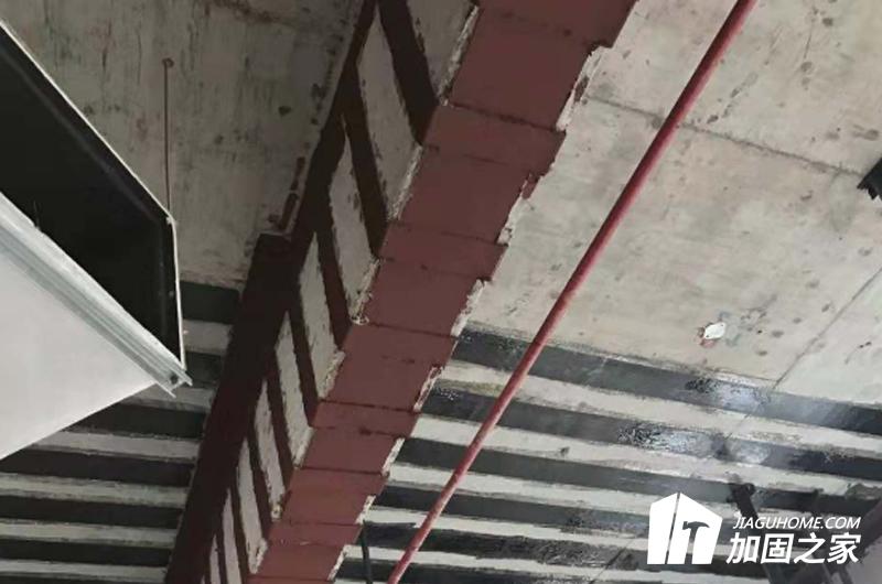 粘鋼加固工程的造價預算是多少？