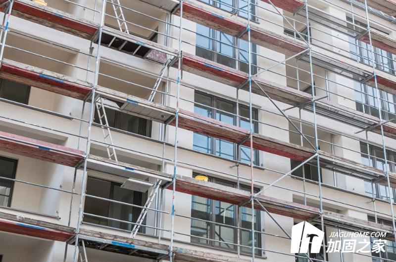 學(xué)?？拐鸬燃?jí)加固