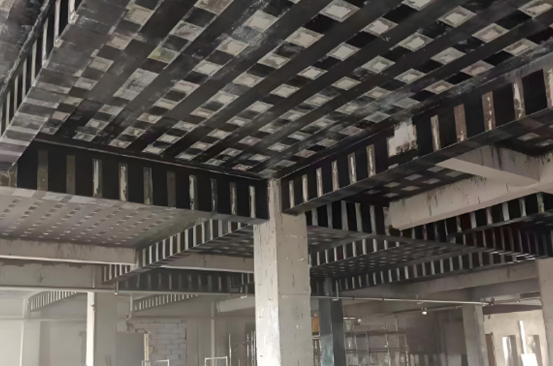 加固設(shè)計(jì)應(yīng)注意構(gòu)件與結(jié)構(gòu)、局部與整體關(guān)聯(lián)