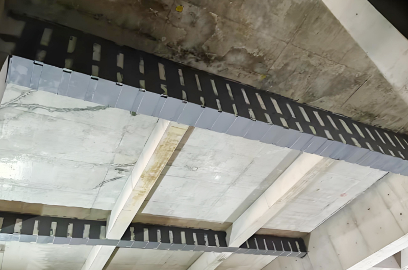 廠房加固局部構件損壞