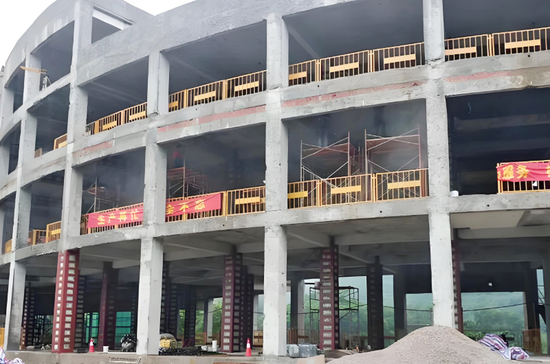 加固前對(duì)公共建筑的勘探