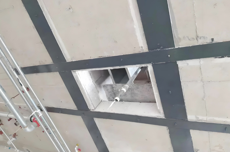 現(xiàn)澆樓板開(kāi)洞粘鋼加固施工